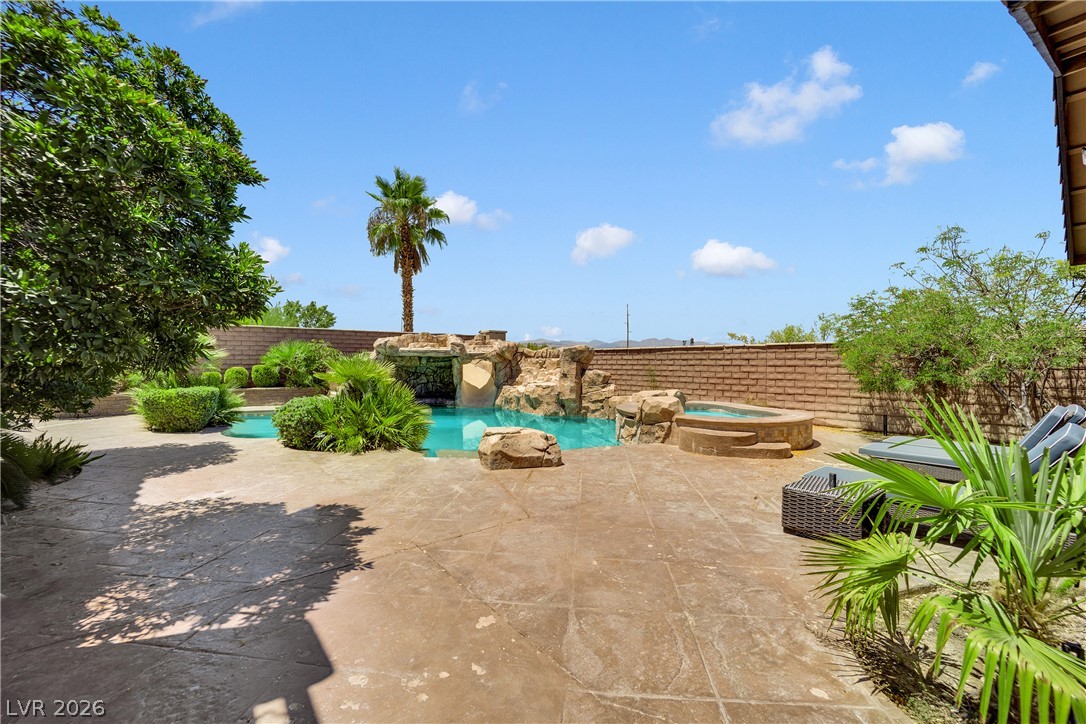 7566 Mezzanine View Avenue Las Vegas NV 89178