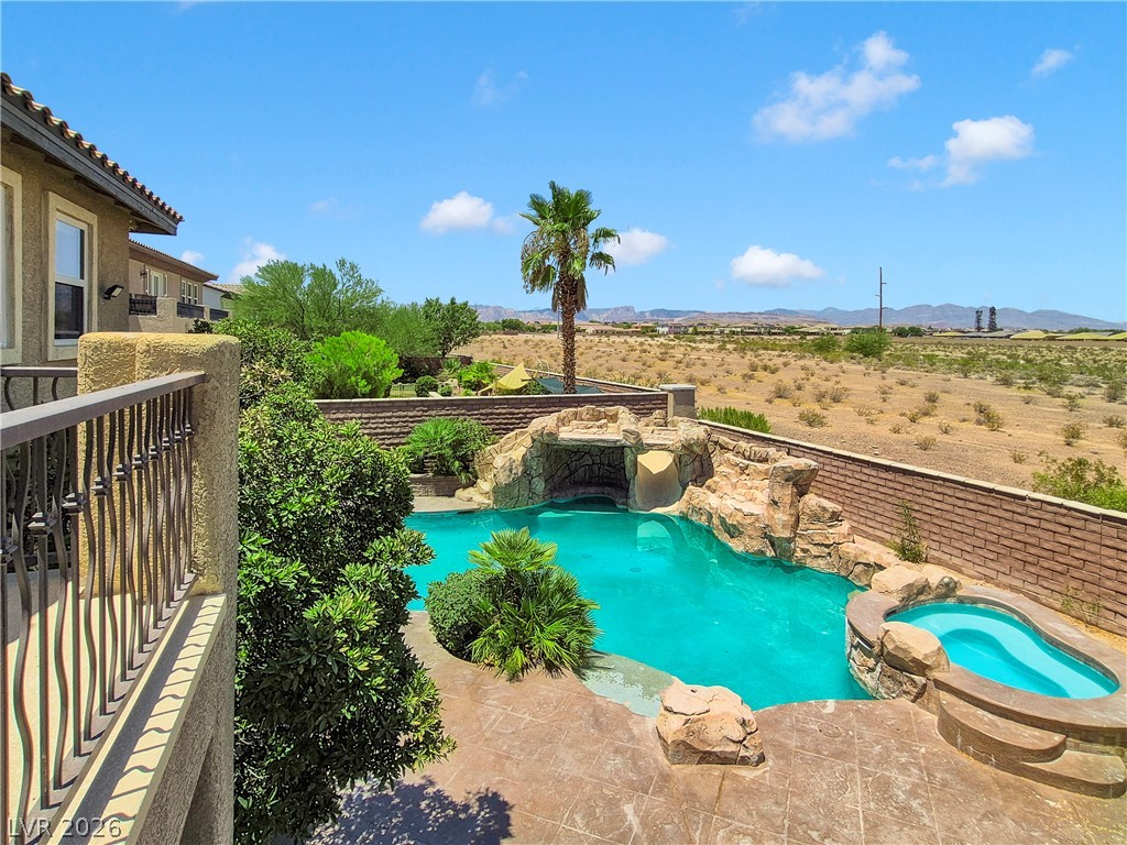 7566 Mezzanine View Avenue Las Vegas NV 89178
