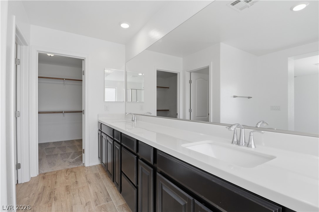 10838 Henesco Bay Street Las Vegas NV 89179