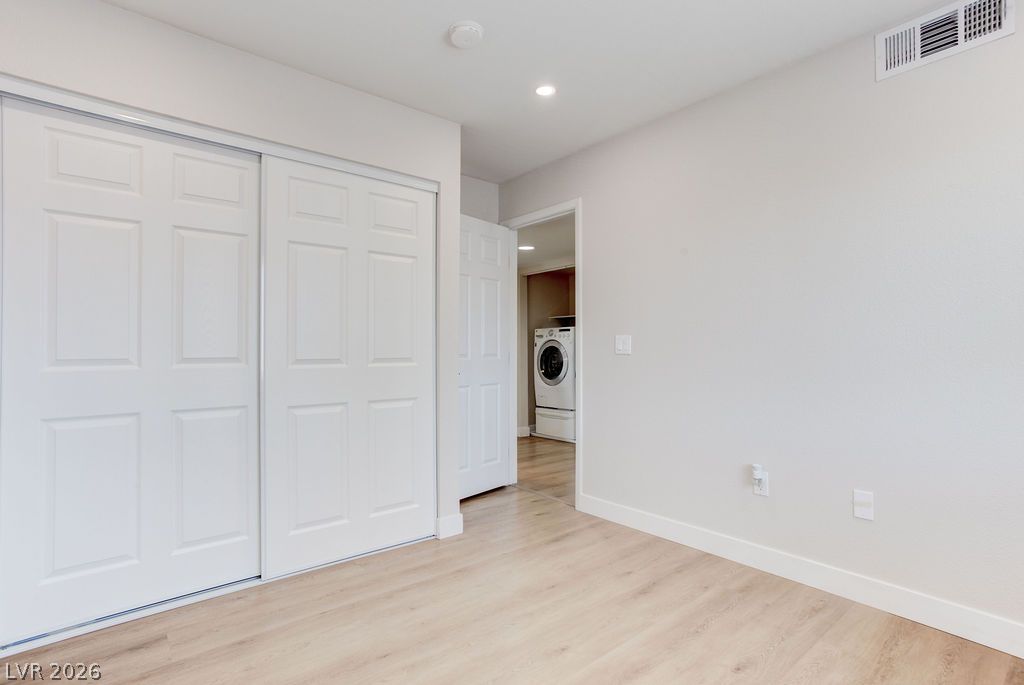 2914 Cedar Avenue Las Vegas NV 89101