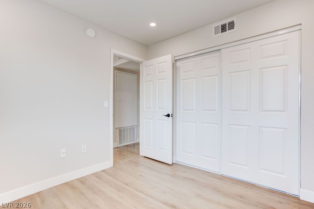 2914 Cedar Avenue Las Vegas NV 89101