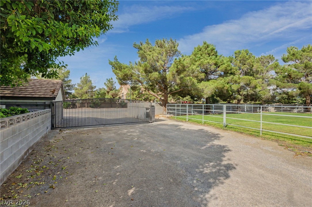 8820 Maverick Street Las Vegas NV 89131