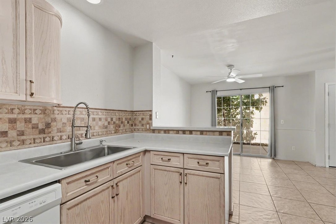 8440 Stoney Bluff Avenue Las Vegas NV 89129