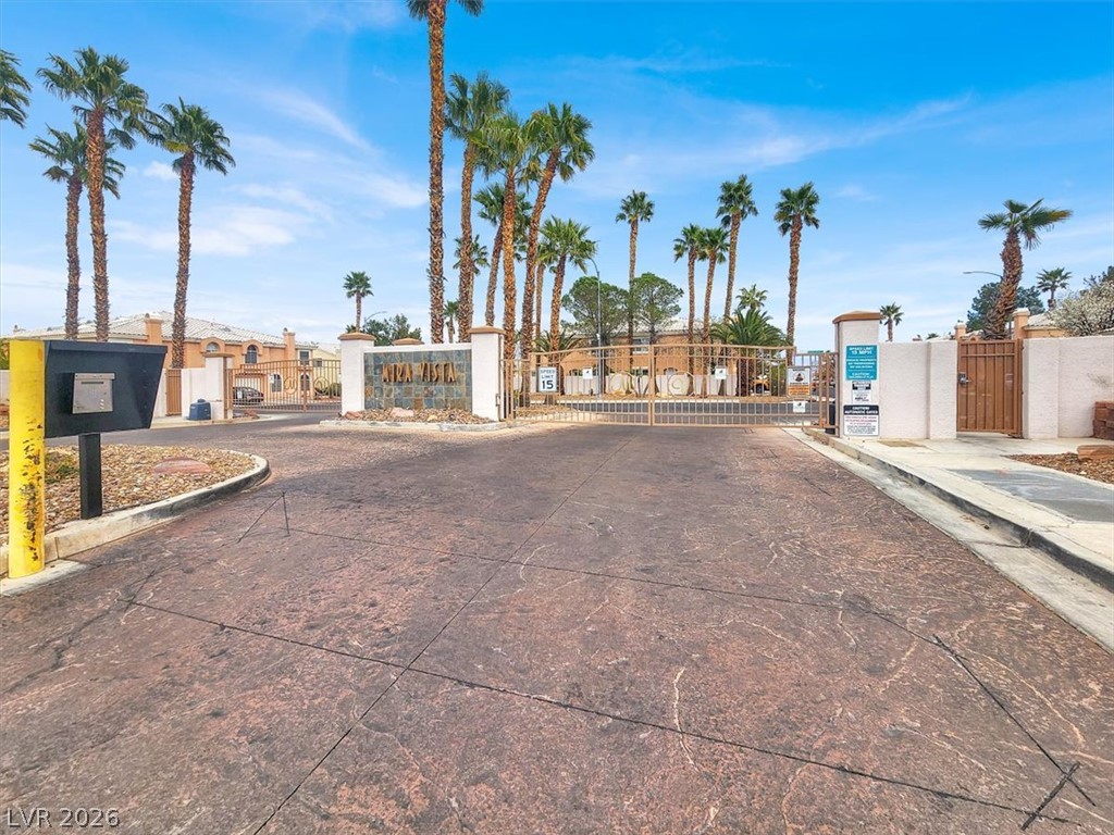 8440 Stoney Bluff Avenue Las Vegas NV 89129