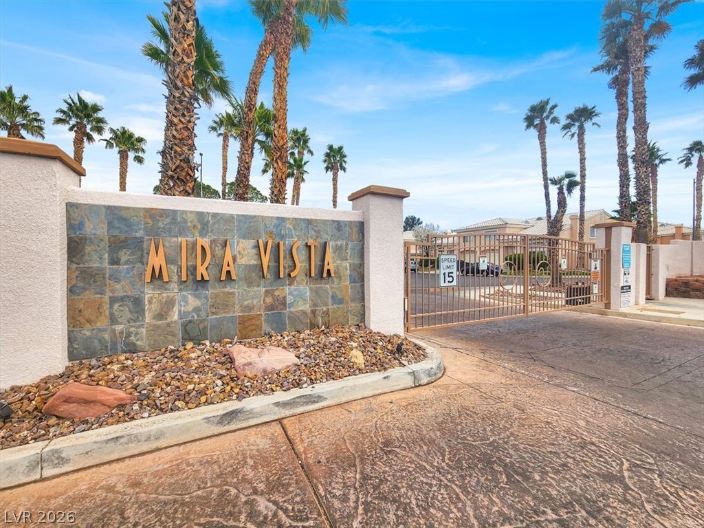 8440 Stoney Bluff Avenue Las Vegas NV 89129