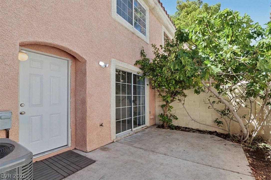 8440 Stoney Bluff Avenue Las Vegas NV 89129