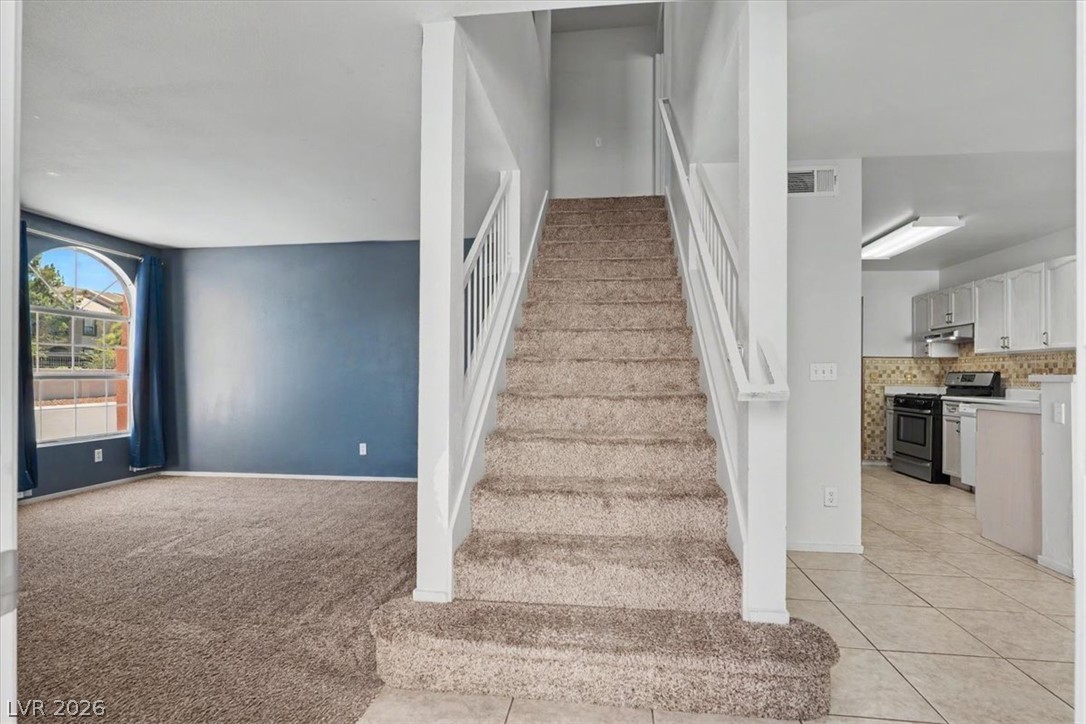 8440 Stoney Bluff Avenue Las Vegas NV 89129