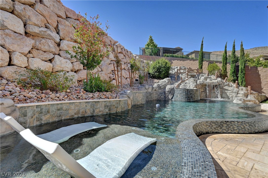 89 Olympia Chase Drive Las Vegas NV 89141