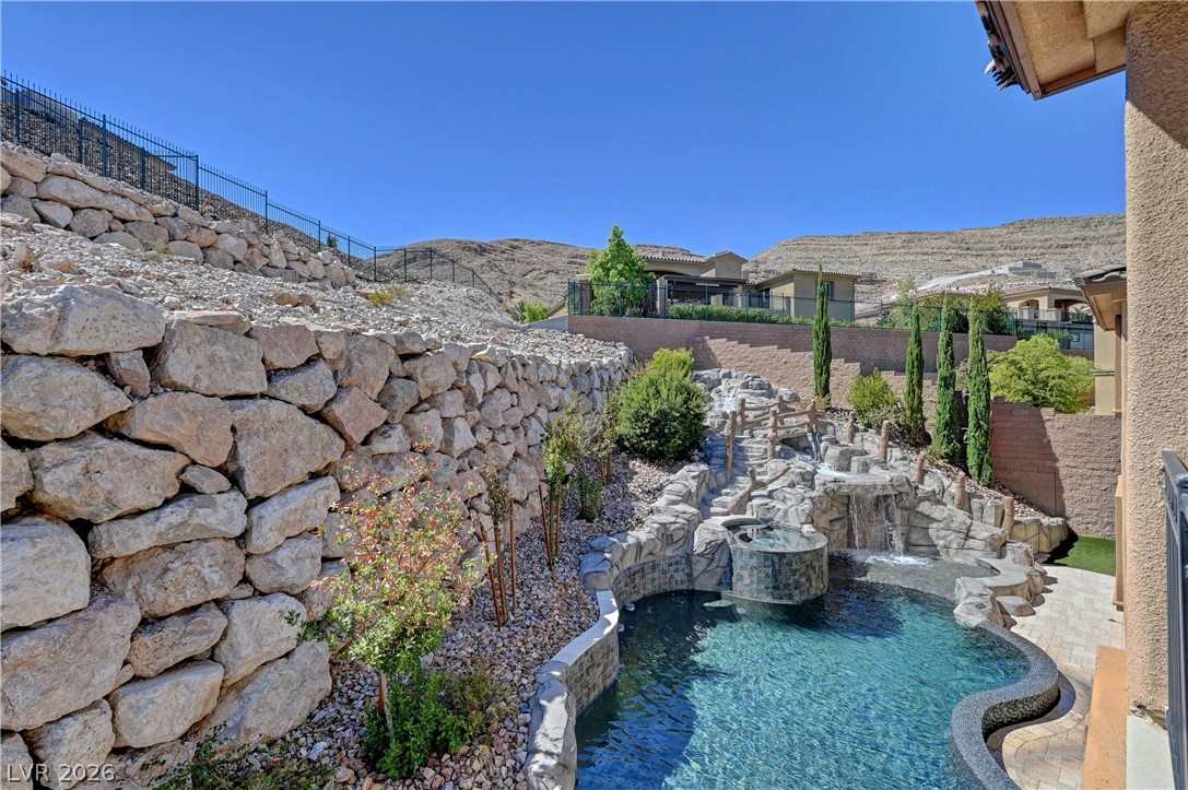 89 Olympia Chase Drive Las Vegas NV 89141