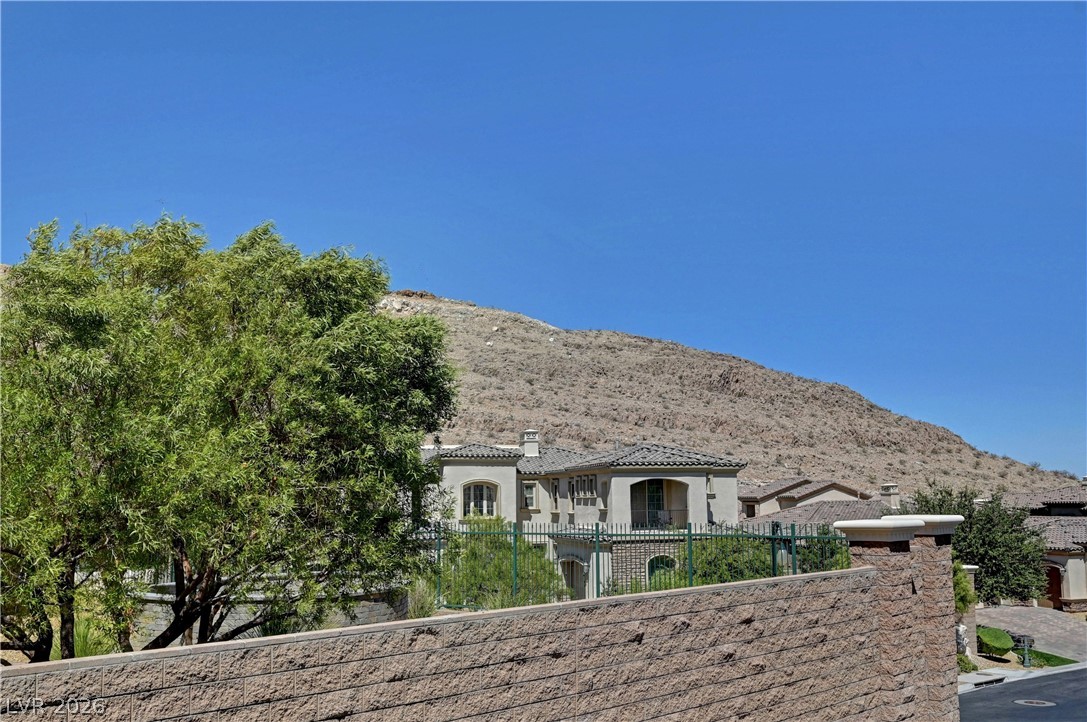 89 Olympia Chase Drive Las Vegas NV 89141