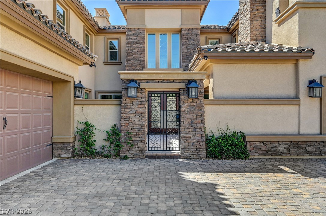 89 Olympia Chase Drive Las Vegas NV 89141