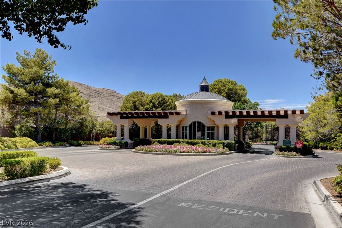 89 Olympia Chase Drive Las Vegas NV 89141