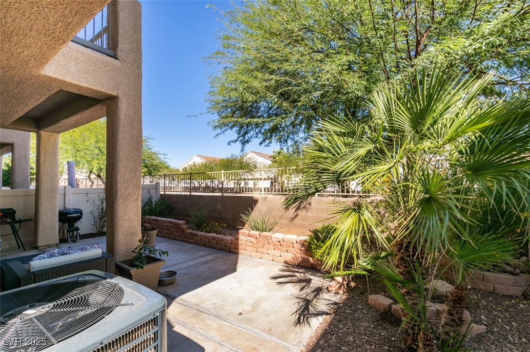 8638 Tom Noon Avenue 102 Las Vegas NV 89178