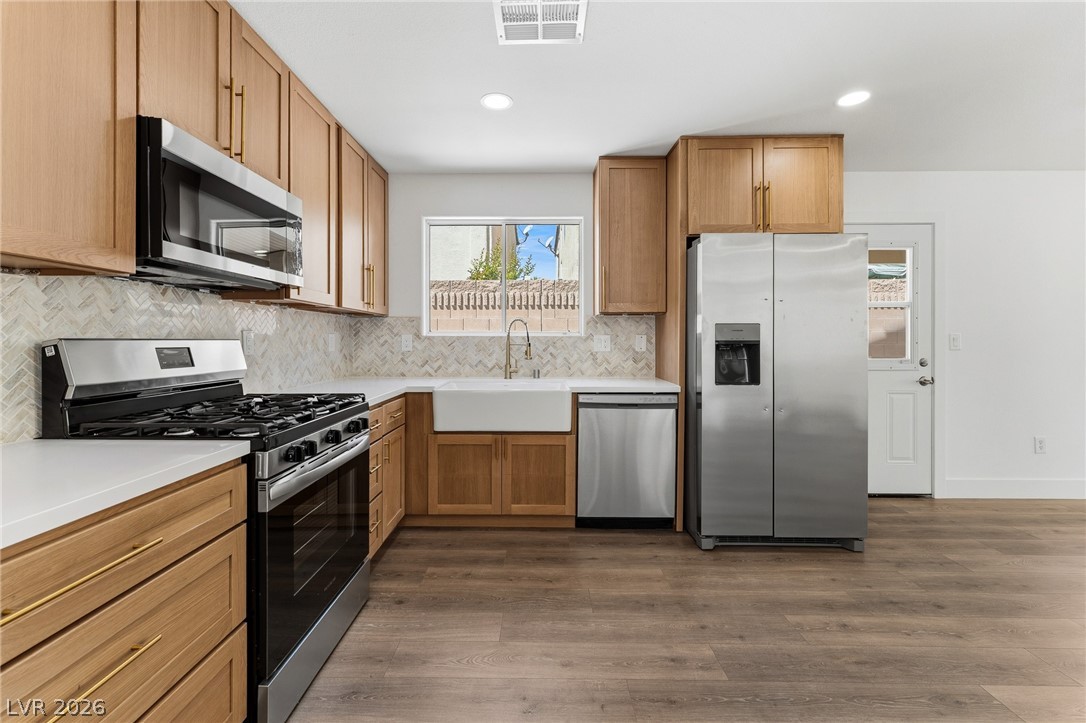 5677 Vassar Meadow Street Las Vegas NV 89148