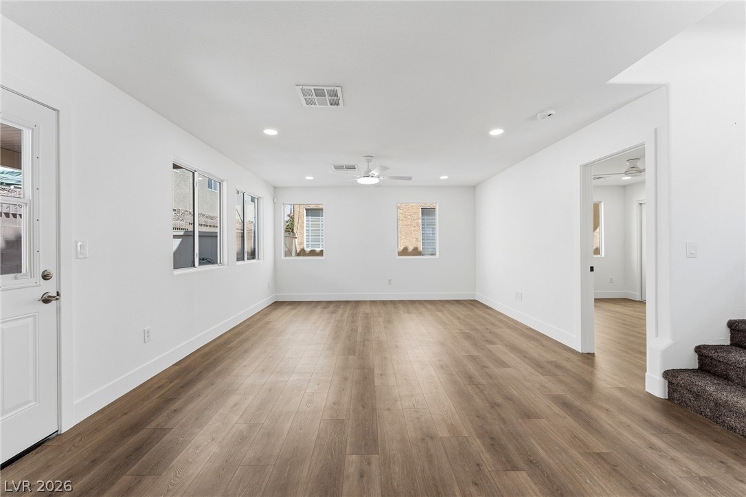5677 Vassar Meadow Street Las Vegas NV 89148