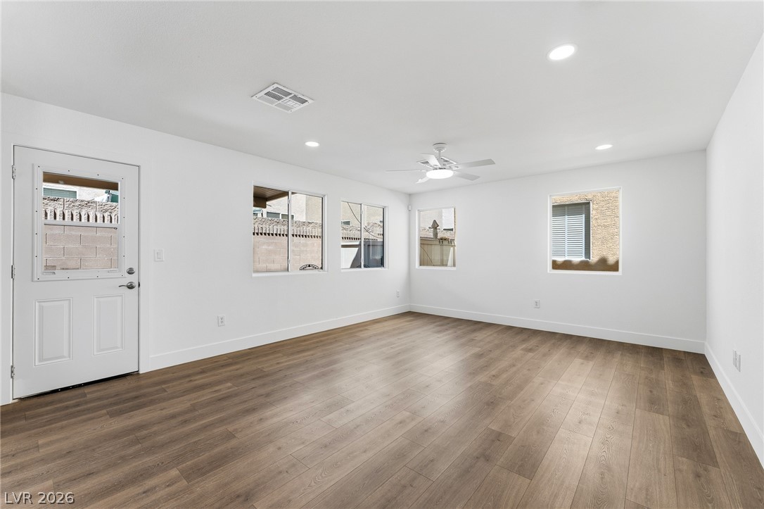 5677 Vassar Meadow Street Las Vegas NV 89148