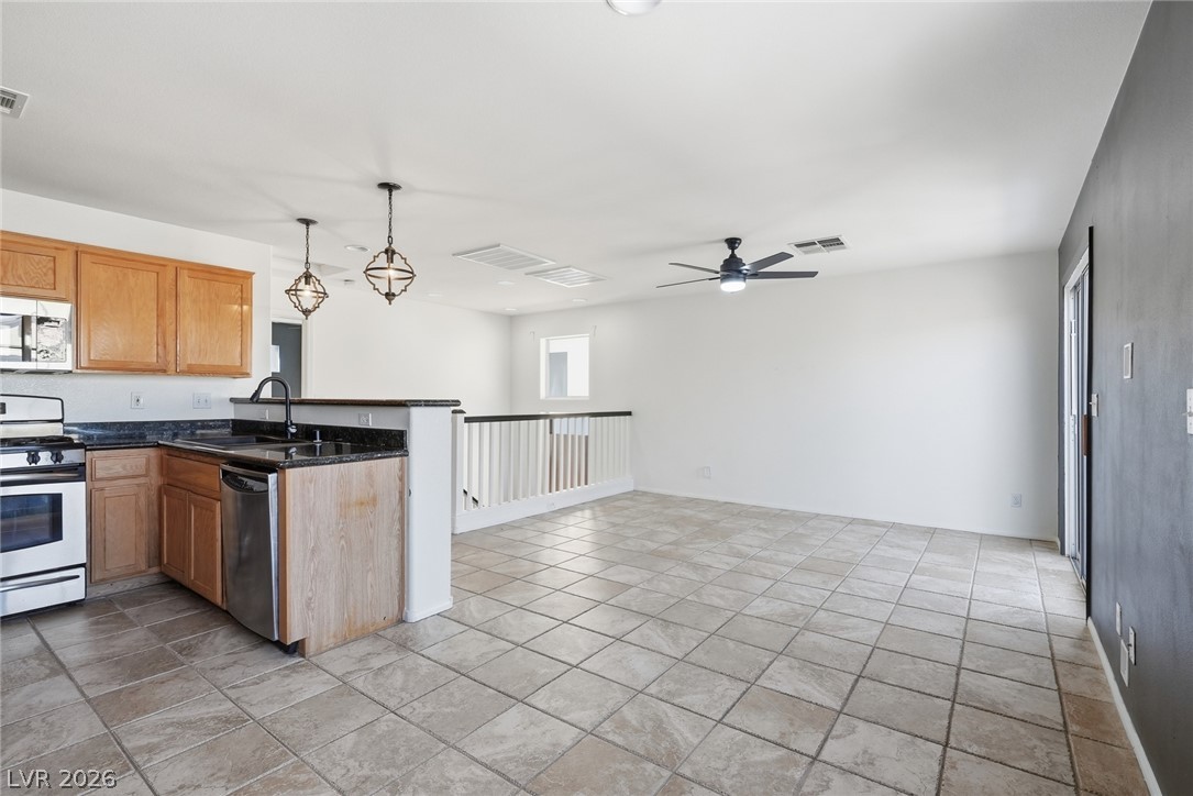 6335 Cheval Lake Way Las Vegas NV 89148