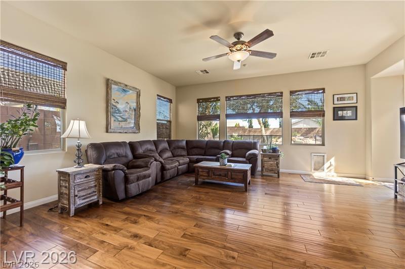 6864 Desert Island Street Las Vegas NV 89149