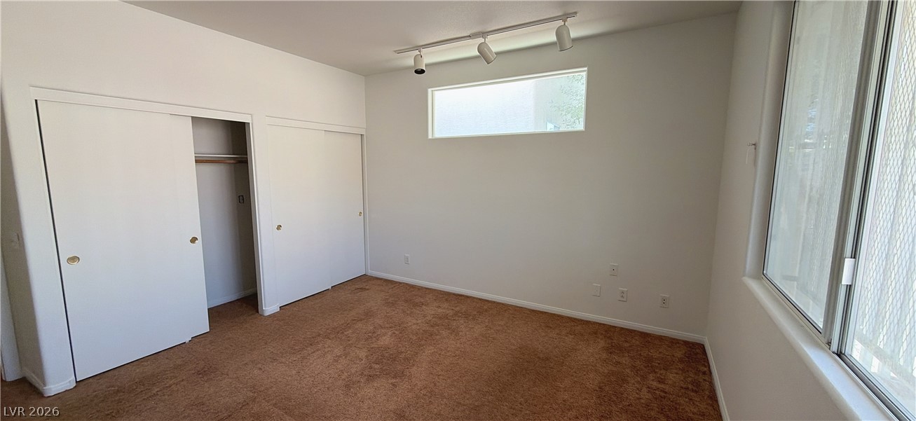 9612 Rainfall Avenue Las Vegas NV 89147