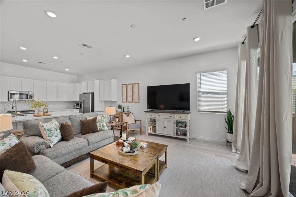88 Reverie Heights Avenue Henderson NV 89011