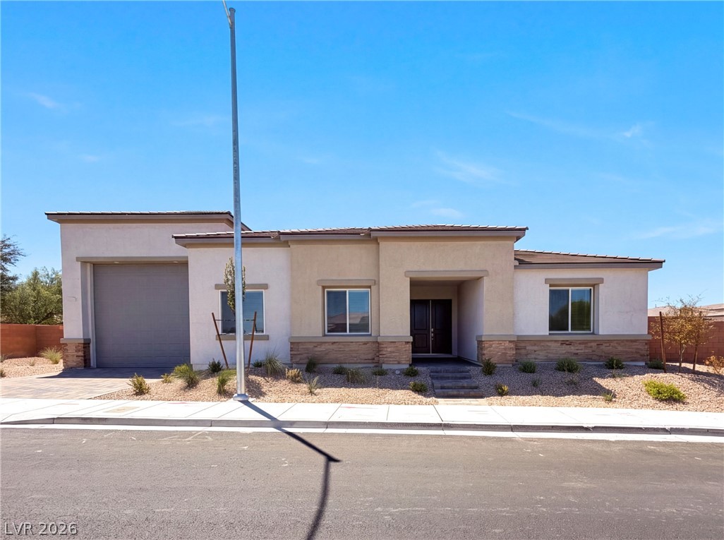 8289 Warbonnet Way Las Vegas NV 89113