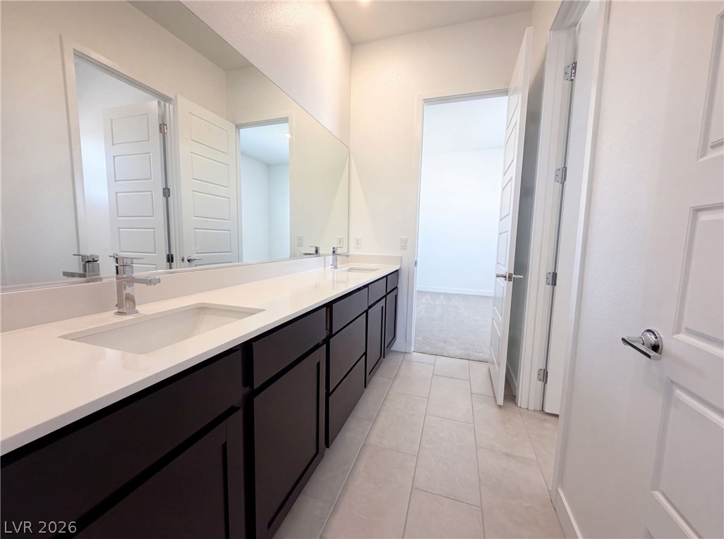 8289 Warbonnet Way Las Vegas NV 89113