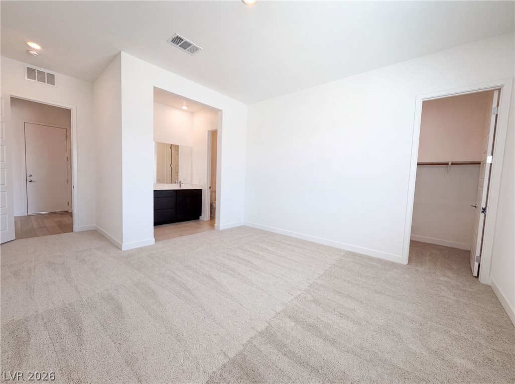 8289 Warbonnet Way Las Vegas NV 89113
