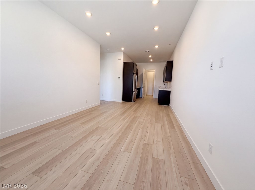8289 Warbonnet Way Las Vegas NV 89113