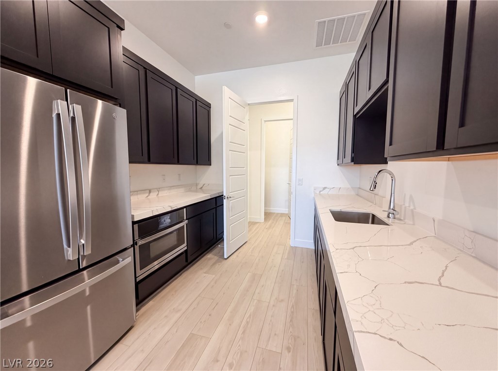 8289 Warbonnet Way Las Vegas NV 89113