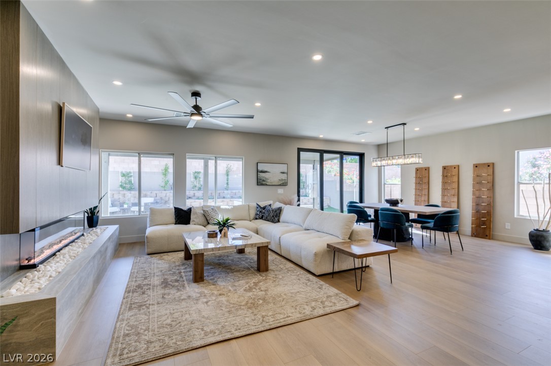 2897 Sunlit Glade Avenue Henderson NV 89074