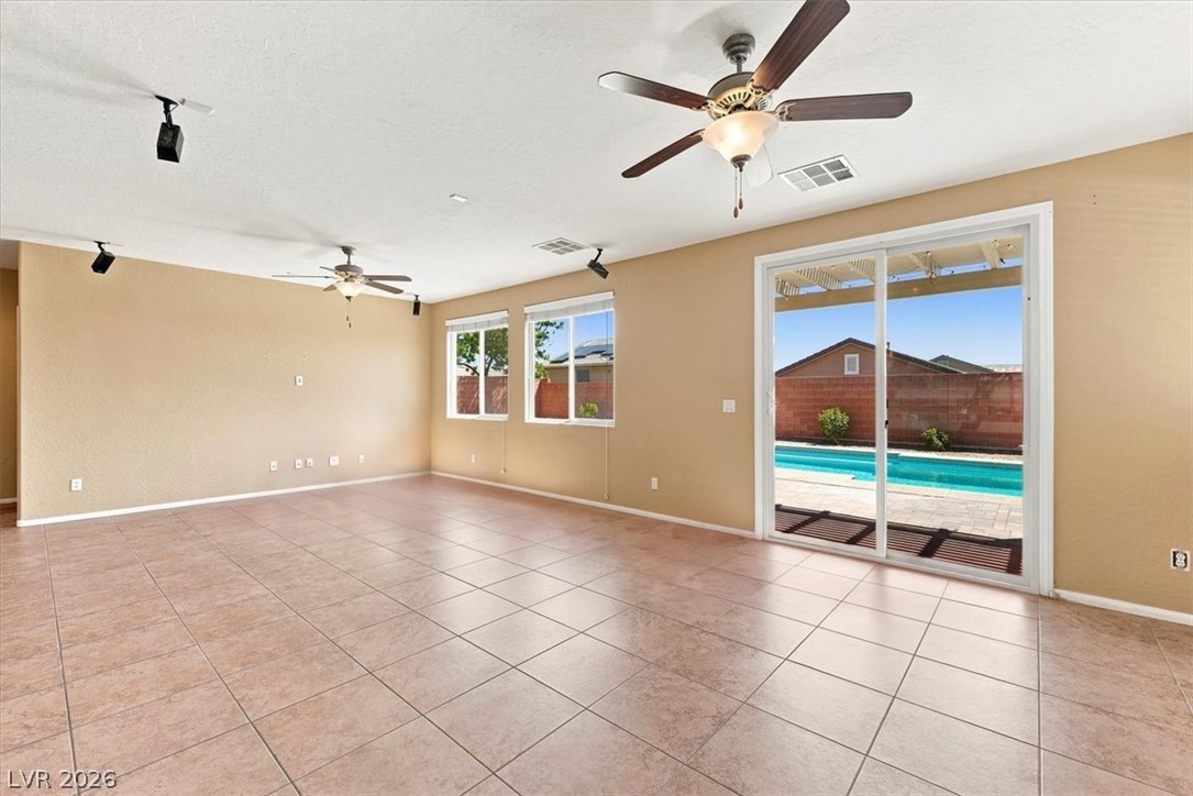 7318 Puckershire Street Las Vegas NV 89166
