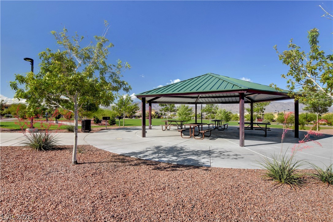 7318 Puckershire Street Las Vegas NV 89166