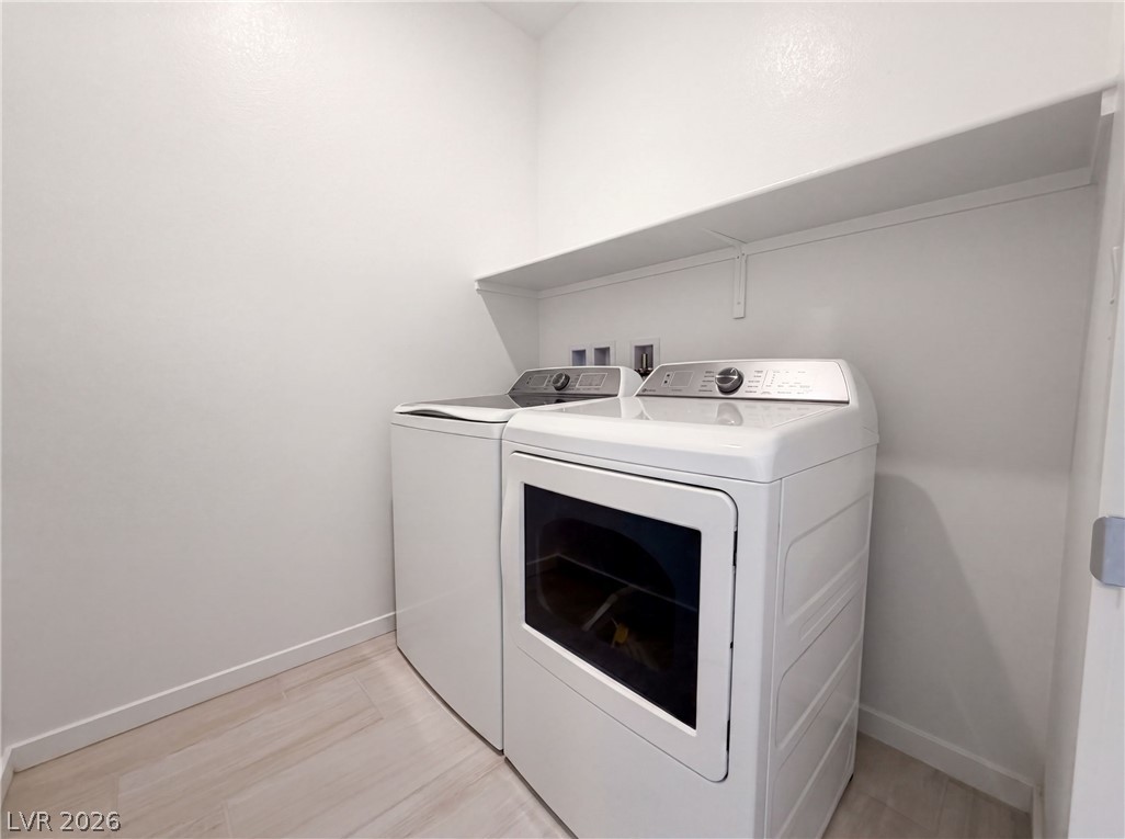 8379 Rochelle Avenue Las Vegas NV 89147