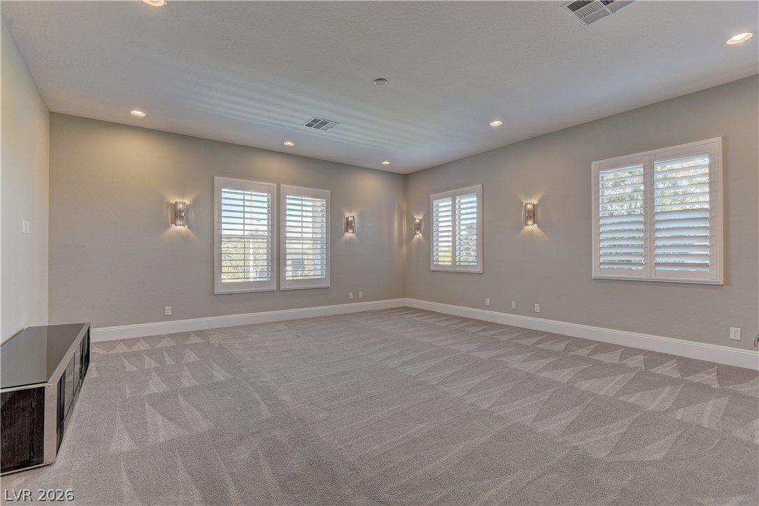 12439 Sky Bluff Court Las Vegas NV 89138