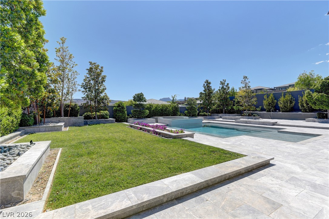 12439 Sky Bluff Court Las Vegas NV 89138