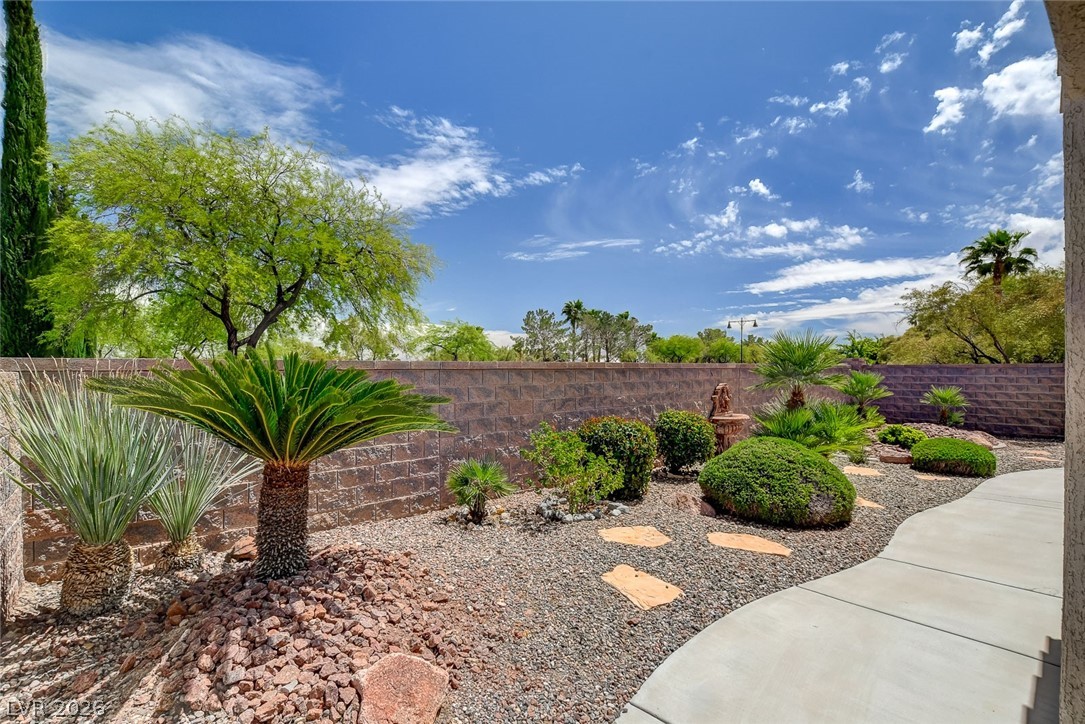 4120 Matina Bella Street Las Vegas NV 89135