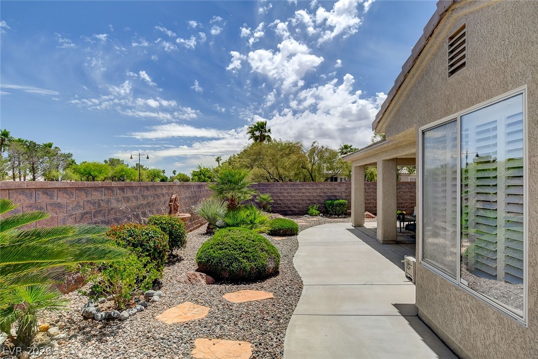 4120 Matina Bella Street Las Vegas NV 89135