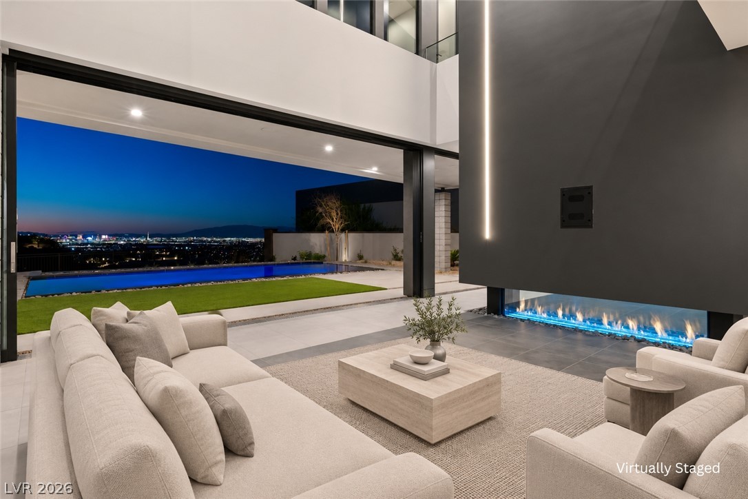 25 Boulderback Drive Henderson NV 89012