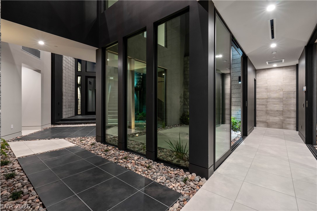 25 Boulderback Drive Henderson NV 89012