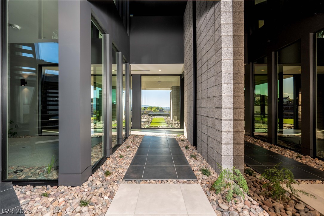 25 Boulderback Drive Henderson NV 89012