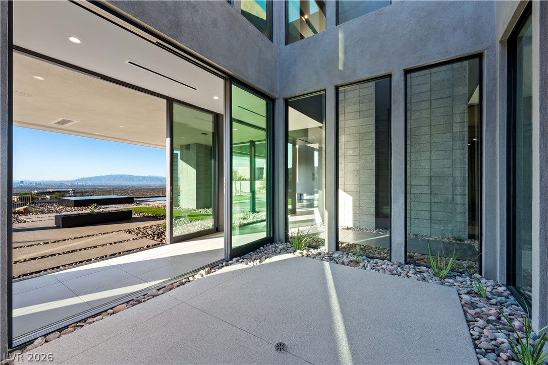 25 Boulderback Drive Henderson NV 89012