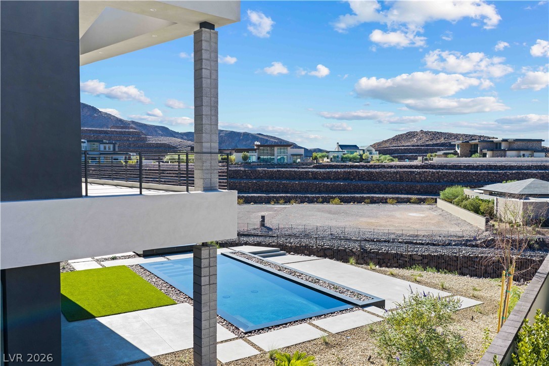 25 Boulderback Drive Henderson NV 89012
