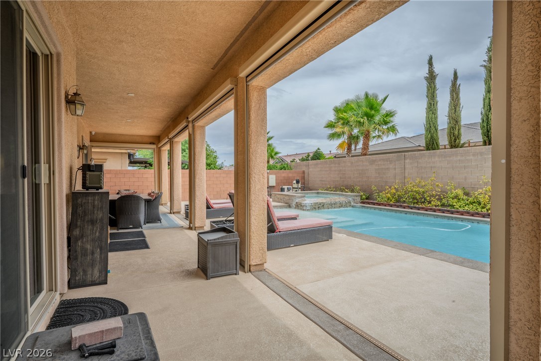 9729 University Ridge Avenue Las Vegas NV 89149
