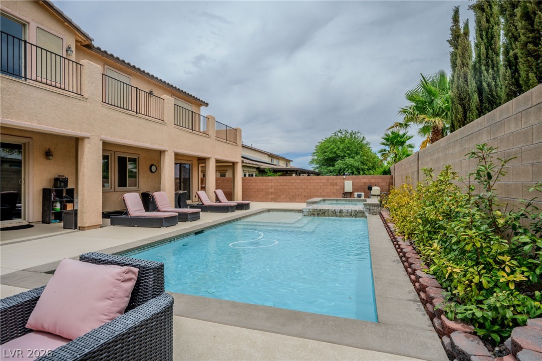 9729 University Ridge Avenue Las Vegas NV 89149
