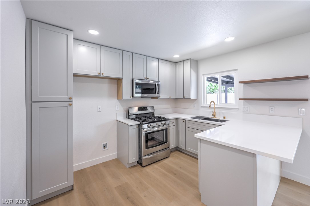 6401 Ouida Way Las Vegas NV 89108