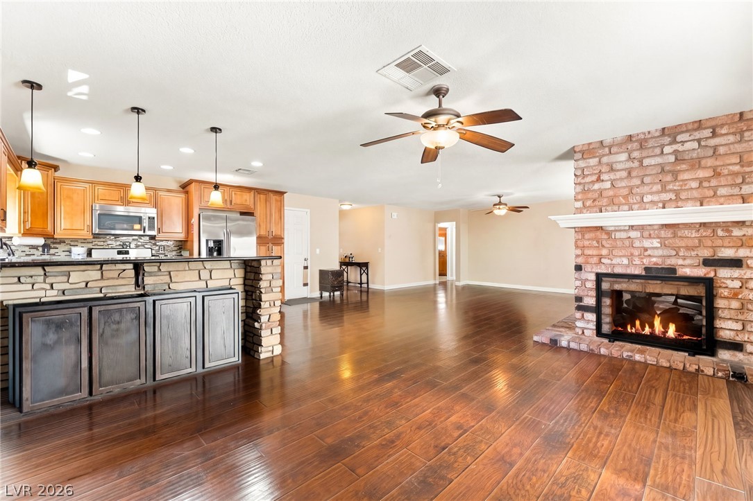 613 Valley View Drive Henderson NV 89002
