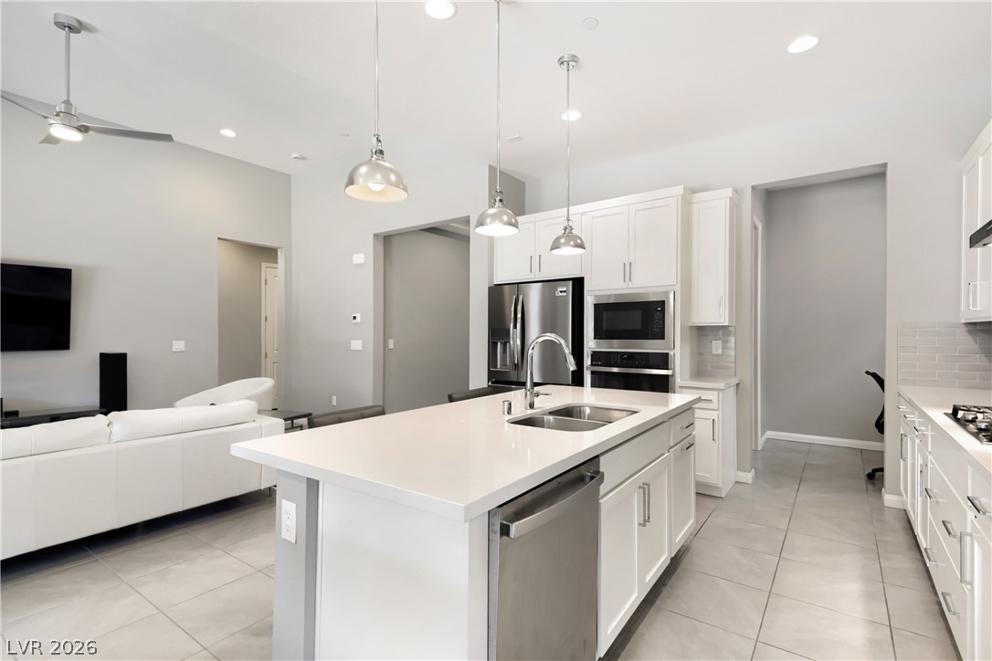 10231 Tidal Force Street Las Vegas NV 89143