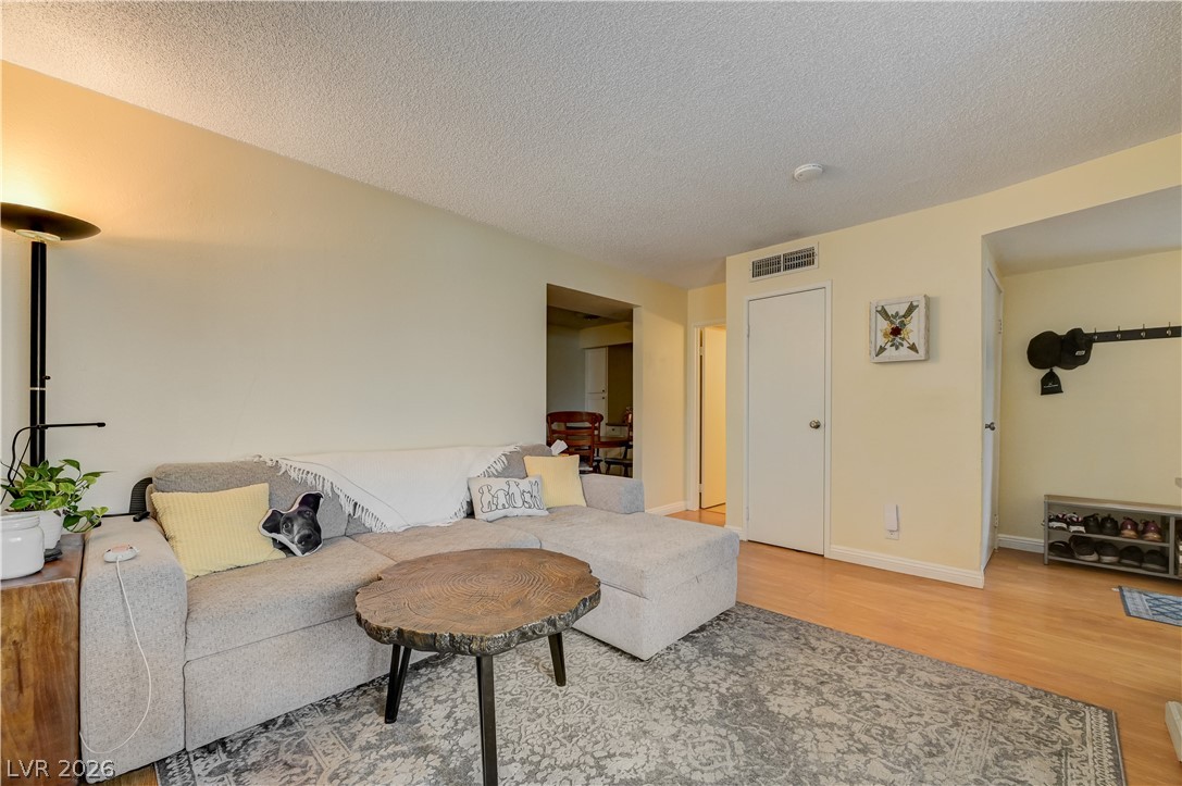 263 East Van Wagenen Street Henderson NV 89015