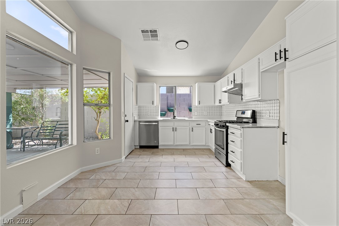 2184 Raspberry Hill Road Las Vegas NV 89142