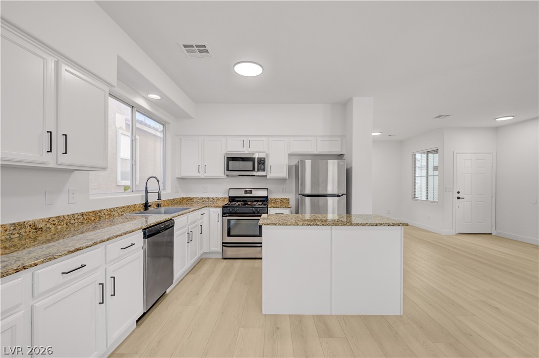 9553 Cabot Falls Avenue Las Vegas NV 89149